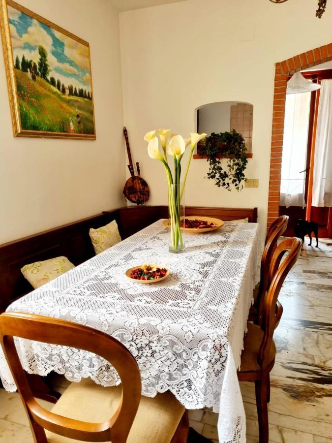 Casa Valentini Pensionat San Giuliano Terme Exteriör bild