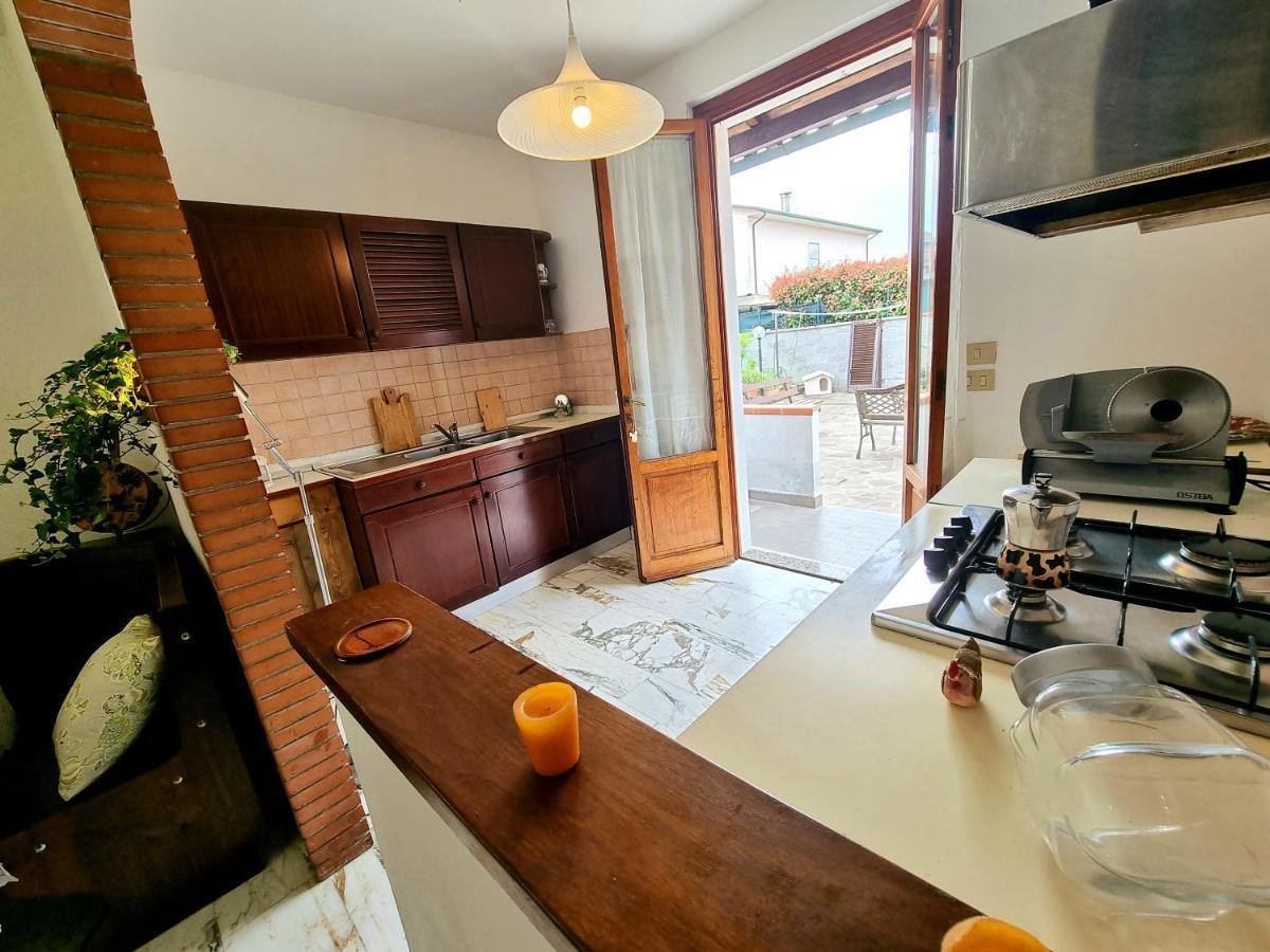 Casa Valentini Pensionat San Giuliano Terme Exteriör bild